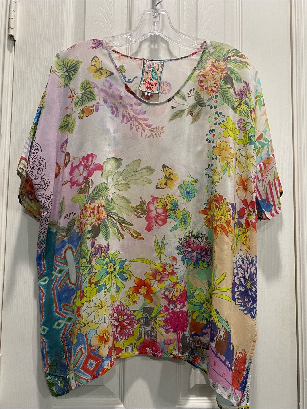 Johnny Was Floral & Butterfly Multicolor Dreamer Short Sleeve Blouse
